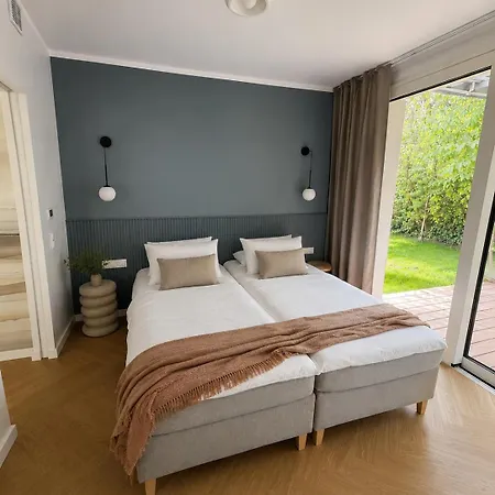 D10 By 2-bedroom With Private Terrace Σόποτ