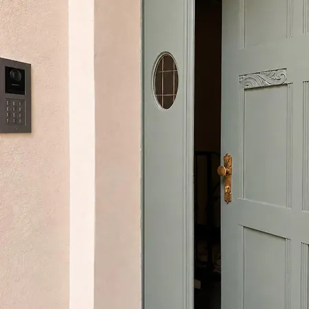 Διαμέρισμα D10 By 2-bedroom With Private Terrace Σόποτ