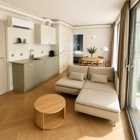 D10 By 2-bedroom With Private Terrace Διαμέρισμα Σόποτ